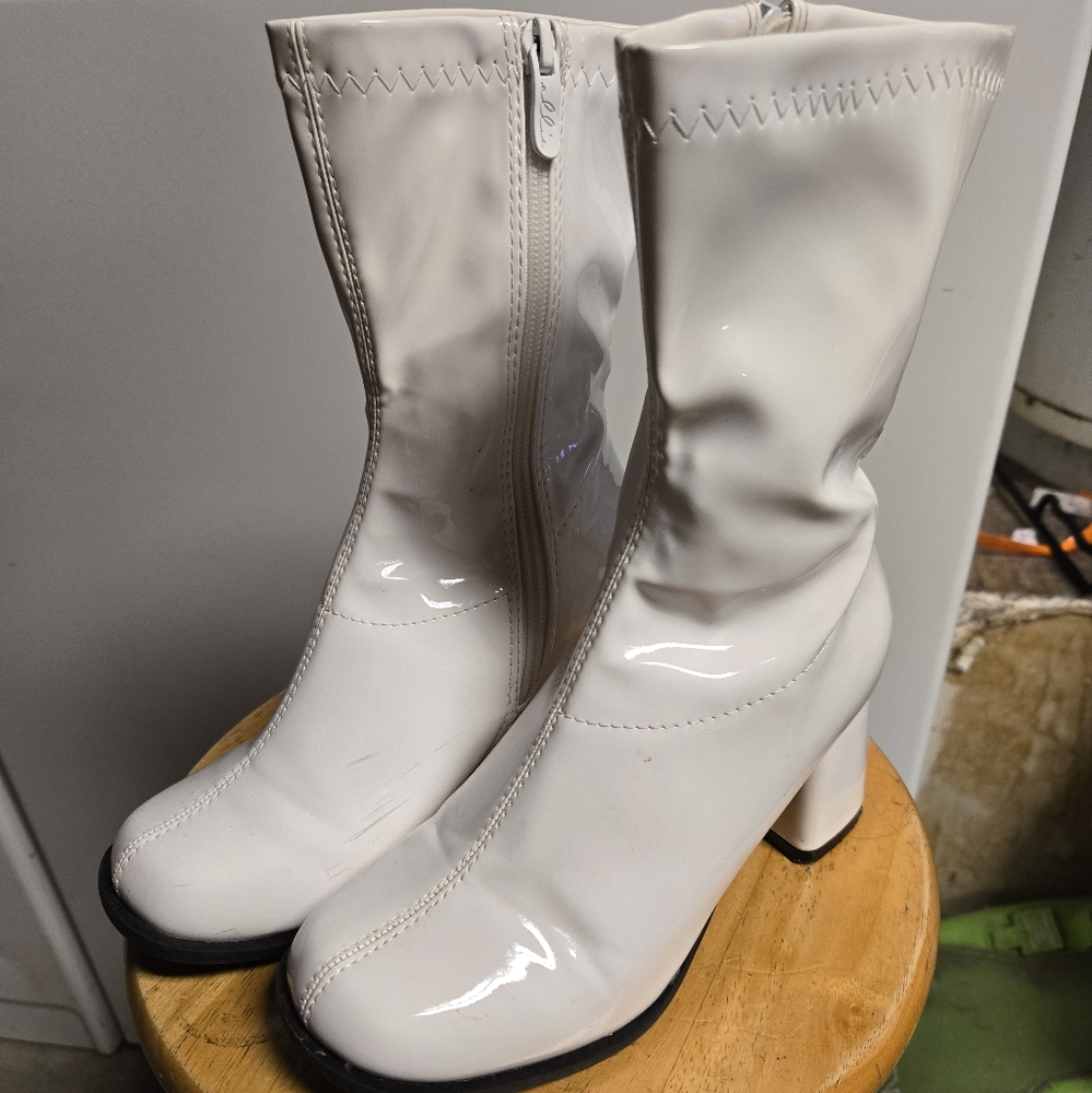 Dollskill Go-go boots 6.5 w